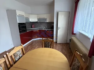Prodej bytu 4+1, Osek, 140 m2
