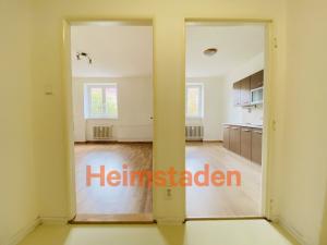 Pronájem bytu 1+1, Ostrava - Poruba, Hlavní třída, 37 m2