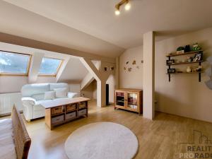 Prodej rodinného domu, Rosice, U Sýpky, 180 m2