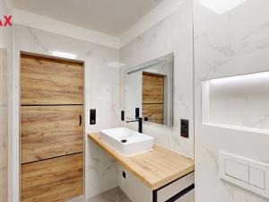 Prodej bytu 3+kk, Praha - Krč, U krčského nádraží, 69 m2