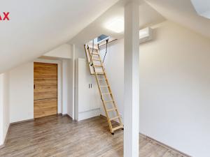Prodej bytu 3+kk, Praha - Krč, U krčského nádraží, 69 m2