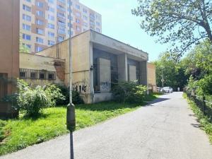 Prodej obchodního prostoru, Kralupy nad Vltavou, sídl. Hůrka, 238 m2