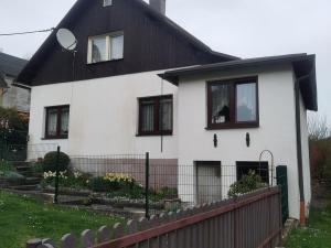 Prodej chalupy, Oloví, Horní Ulice, 90 m2