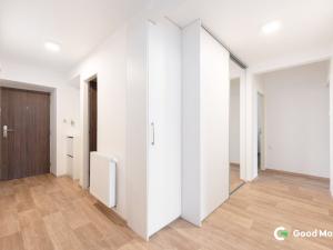 Prodej bytu 3+1, Zlín - Louky, 80 m2
