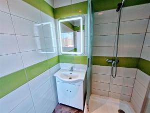 Pronájem bytu 2+1, Ústí nad Labem - Všebořice, Plynárenská, 61 m2