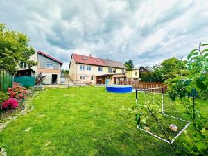 Prodej rodinného domu, Rynholec, V Brance, 225 m2