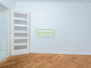 Pronájem bytu 1+kk, Praha - Žižkov, Sudoměřská, 35 m2