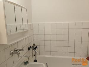 Pronájem bytu 1+kk, Otrokovice - Kvítkovice, SNP, 24 m2