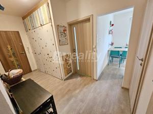 Prodej bytu 3+1, Střelice, Ant. Smutného, 72 m2