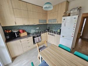 Prodej bytu 3+1, Střelice, Ant. Smutného, 72 m2