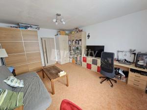 Prodej bytu 3+1, Střelice, Ant. Smutného, 72 m2