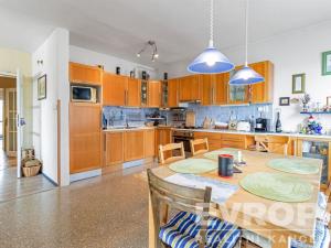Prodej rodinného domu, Kamenice - Nová Hospoda, Na Vyhlídce, 380 m2