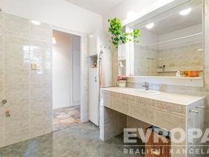 Prodej rodinného domu, Kamenice - Nová Hospoda, Na Vyhlídce, 380 m2