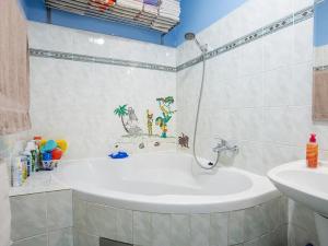 Prodej bytu 3+kk, Mikulov, Pod Strání, 65 m2