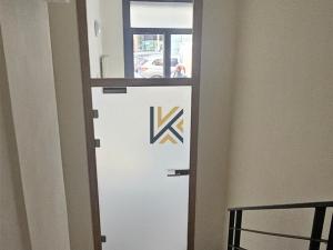 Pronájem obchodního prostoru, Praha - Radlice, Radlická, 300 m2