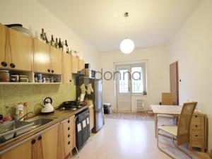 Pronájem bytu 1+1, Praha - Žižkov, Biskupcova, 55 m2