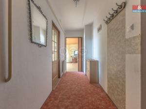 Prodej bytu 2+1, Lom, Husova, 60 m2