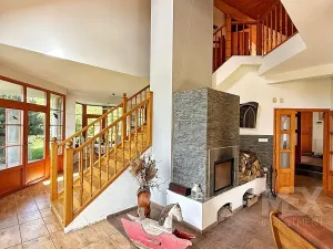 Prodej rodinného domu, Brada-Rybníček, 340 m2