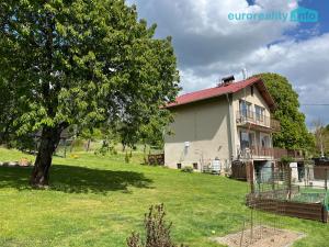 Prodej rodinného domu, Valy, Pod Lesem, 113 m2