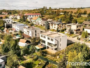 Prodej rodinného domu, Holubice, 179 m2