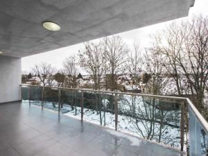 Pronájem bytu 2+kk, Jesenice, V Lázních, 40 m2