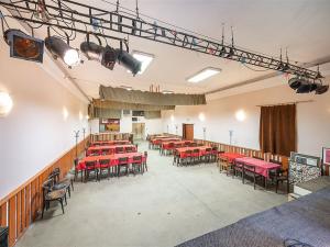 Prodej výrobních prostor, Plzeň - Božkov, Božkovské náměstí, 884 m2