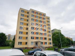 Pronájem bytu 3+1, Praha - Bohnice, Dolákova, 64 m2