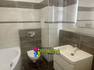 Pronájem bytu 2+kk, České Budějovice, B. Smetany, 56 m2