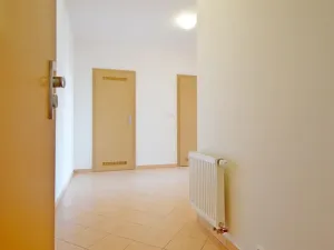 Pronájem bytu 2+kk, Praha - Řepy, Skuteckého, 57 m2
