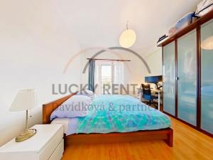 Pronájem bytu 2+kk, Praha - Žižkov, Hartigova, 45 m2