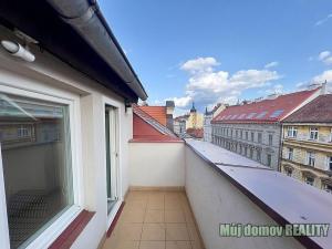 Pronájem bytu 3+kk, Praha - Staré Město, Staroměstské náměstí, 80 m2