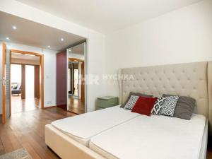 Pronájem bytu 3+kk, Praha - Vinohrady, Korunní, 159 m2