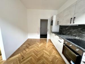 Pronájem bytu 1+kk, Jáchymov, třída Dukelských hrdinů, 30 m2