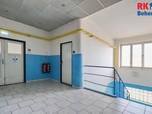 Pronájem kanceláře, Český Brod, Zborovská, 116 m2