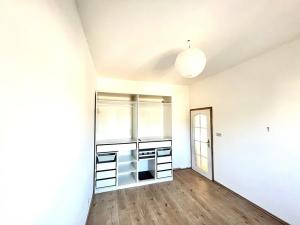 Prodej rodinného domu, Praha - Hloubětín, Aloisovská, 238 m2
