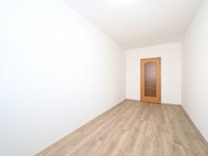 Prodej bytu 3+1, Praha - Modřany, Botevova, 74 m2