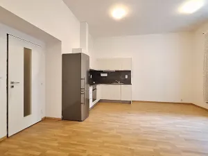 Pronájem bytu 1+kk, Praha - Braník, Ke Krči, 45 m2