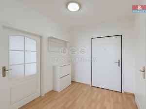 Prodej bytu 2+kk, Jesenice, V Lázních, 64 m2