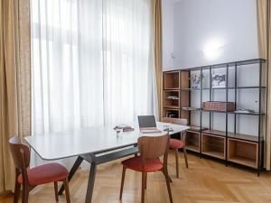 Pronájem bytu 2+kk, Praha - Malá Strana, Újezd, 73 m2