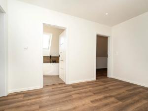 Prodej rodinného domu, Lužany, 150 m2