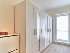 Pronájem bytu 2+kk, Praha - Dolní Chabry, Pod zámečkem, 60 m2
