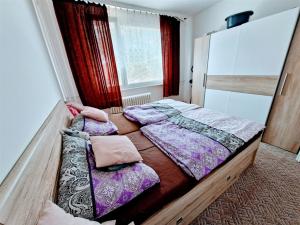 Prodej bytu 2+1, Ústí nad Labem - Ústí nad Labem-centrum, V Kutišti, 49 m2