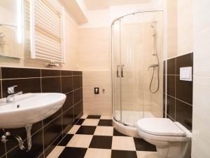Pronájem bytu 1+kk, Praha - Kyje, Sicherova, 34 m2
