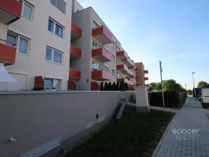 Pronájem bytu 1+kk, Praha - Kyje, Sicherova, 34 m2