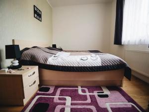 Pronájem bytu 2+kk, Praha - Vršovice, Pod stupni, 56 m2