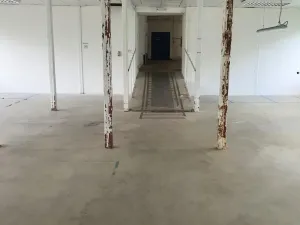 Pronájem komerční nemovitosti, Korozluky, 400 m2