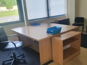 Pronájem komerční nemovitosti, Korozluky, 400 m2