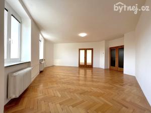 Pronájem bytu 3+1, Olomouc, Kaštanová, 120 m2