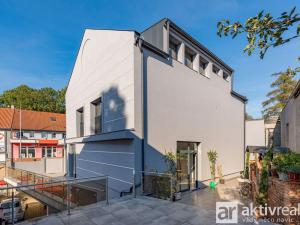 Pronájem obchodního prostoru, Praha - Horní Počernice, Šplechnerova, 526 m2