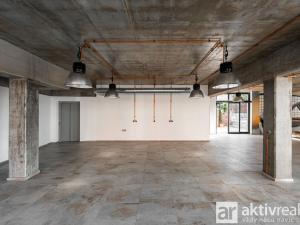 Pronájem obchodního prostoru, Praha - Horní Počernice, Šplechnerova, 526 m2